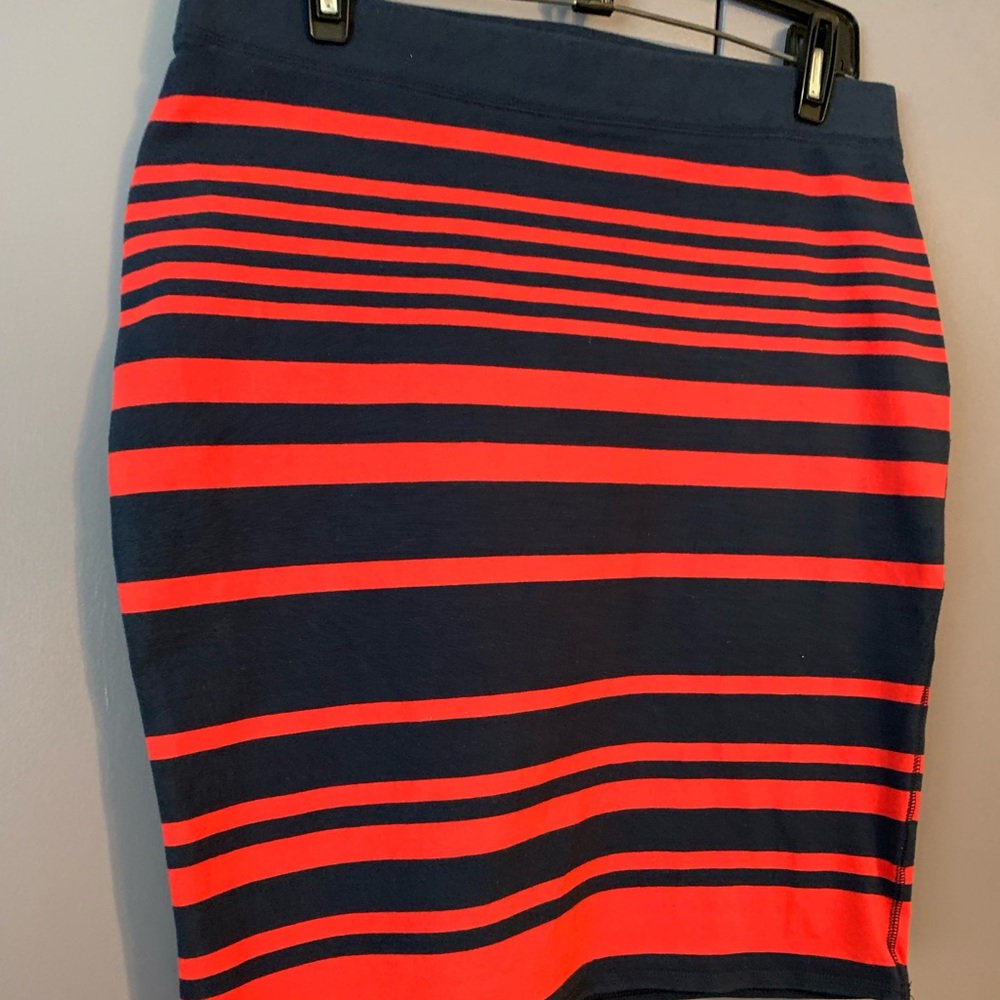 Cotton pencil skirt